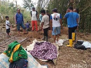 20 Jenazah Warga Garut Dipindahkan Akibat Tanah Kuburan Retak 20 Jenazah Warga Garut Dipindahkan Akibat Tanah Kuburan Retak