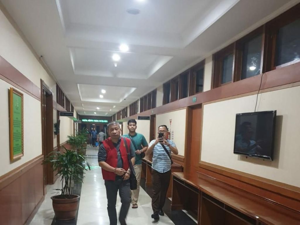 Kabur Sejak 2014, Buron Kasus Century Stefanus Farok Ditangkap Kejagung Kabur Sejak 2014, Buron Kasus Century Stefanus Farok Ditangkap Kejagung