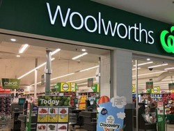 Supermarket Ini Beri Jam Khusus untuk Pelanggan Lanjut Usia Saat Wabah Corona