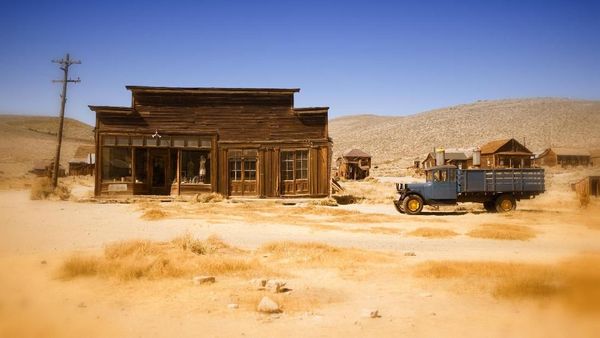 Foto: Bekas Kota Tambang yang Terkutuk