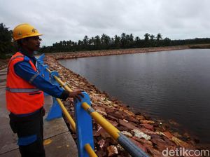 Melihat Embung di Pulau Laut Melihat Embung di Pulau Laut