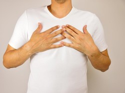 Ternyata Pria Bisa Kena Kanker Payudara, Tapi Lebih Banyak Wanita