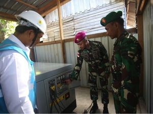 Sekotak PLTD PLN Ini Bantu Terangi Pos TNI di Perbatasan RI-Vietnam Sekotak PLTD PLN Ini Bantu Terangi Pos TNI di Perbatasan RI-Vietnam