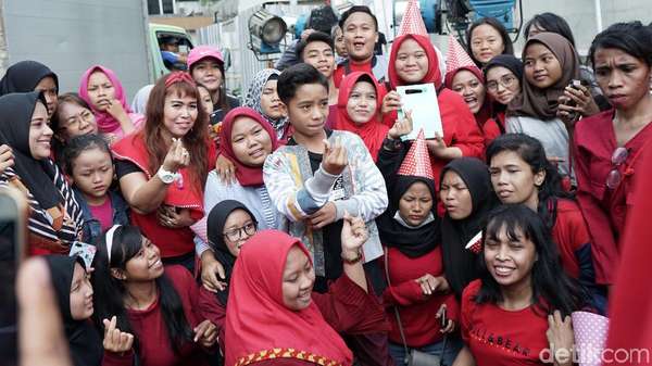 Franka Franklin, Wahyu Selow, Betrand Peto hingga Liza Aditya Franka Franklin, Wahyu Selow, Betrand Peto hingga Liza Aditya