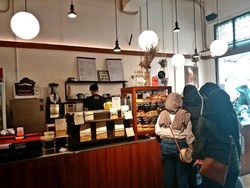 Santai Dululah di Kedai Kopi Bandung Ini