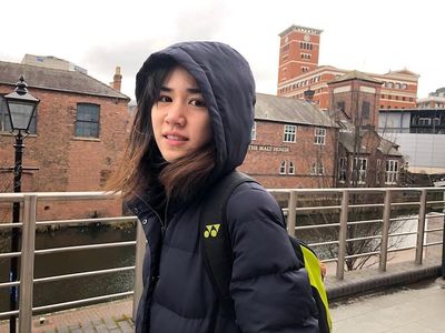 Foto: Liburannya Si Bidadari Bulu Tangkis