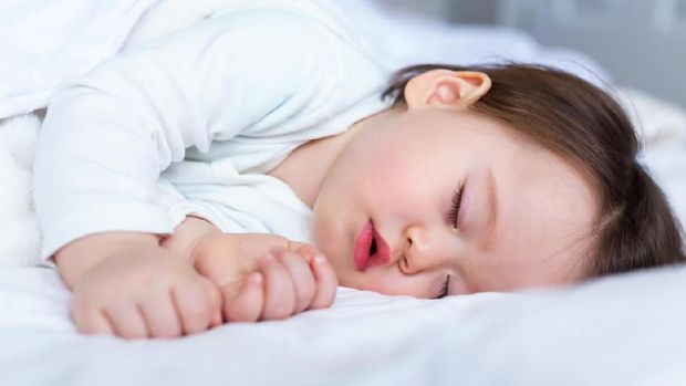 6 Cara  Membuat  Anak  Bayi Tidur Nyenyak Ibu Baru  Mesti Coba