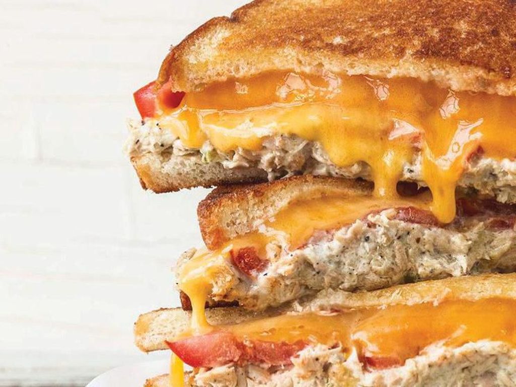 Buat Sarapan Spesial, Super Tuna Melts ala Chrissy Teigen Buat Sarapan Spesial, Super Tuna Melts ala Chrissy Teigen
