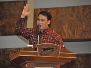 Wakil Ketua MPR Minta Seruan Pembubaran MUI Dihentikan