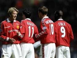 Liverpool Ancam Mundur, MU Juga Pernah 20 Tahun Lalu