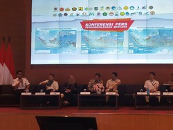 Prediksi Musim Hujan, BMKG Imbau Masyarakat Waspada Banjir-Puting Beliung