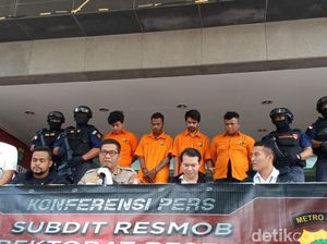 Cerita Perburuan Eksekutor Sewaan Istri yang Batal Pakai Sianida Bunuh Suami Cerita Perburuan Eksekutor Sewaan Istri yang Batal Pakai Sianida Bunuh Suami