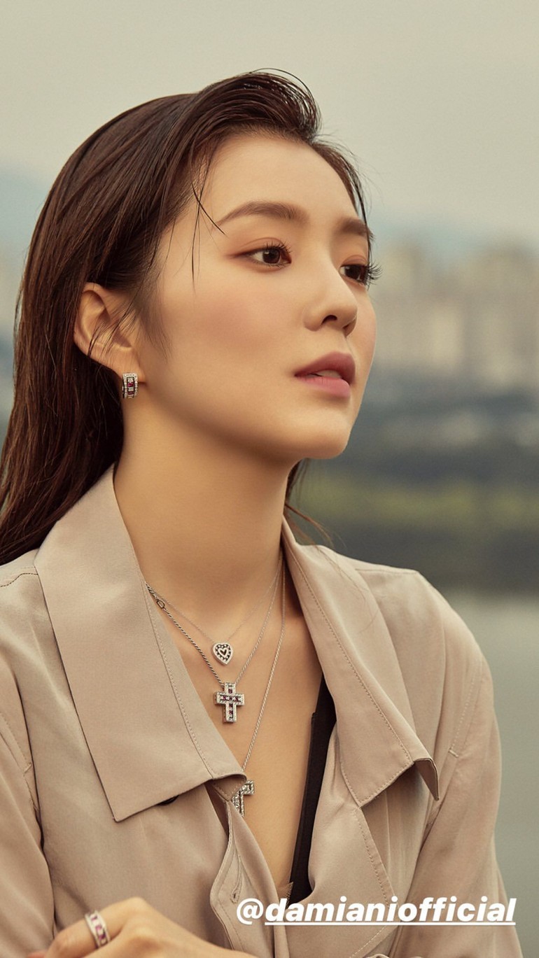 Pesona Kecantikan Irene Red Velvet Yang Wajahnya Sering