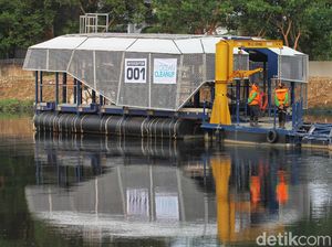 Ini Alat Pencegah Sampah ke Laut di Jakarta