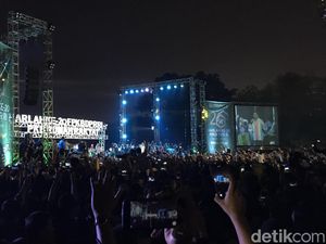 Didi Kempot Goyang Sobat Ambyar di Harlah Ke-20 Fraksi PKB