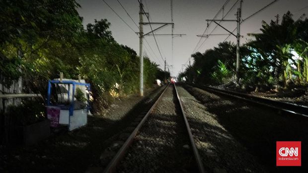 Pengalaman Wisata Horor, Kaki Panas sampai Pundak Digelayuti