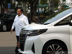 Elite Gerindra Jelaskan Alasan Prabowo Pakai Mobil Pribadi