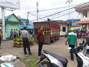 Pastikan Pasokan Gas 3 Kg, Pertamina Gelar Operasi Pasar di Pontianak