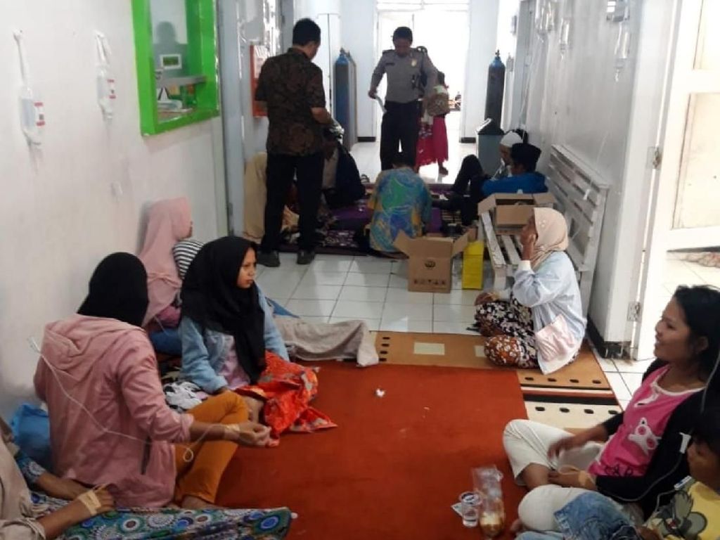 Lagi, Belasan Warga di Cianjur Diduga Keracunan Makanan Lagi, Belasan Warga di Cianjur Diduga Keracunan Makanan