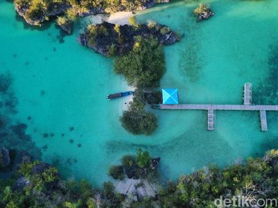 Ini Pulau Baer, Adiknya Raja Ampat yang Punya Cerita Pertumpahan Darah