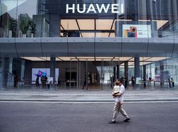 Perangkat Jaringan 5G Huawei Bakal Ditendang dari Inggris
