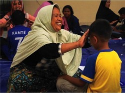 Ternyata Sentuhan Ibu Dapat Menurunkan Kecemasan pada Anak