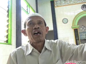Adik Korban Sebut Pembacok Ustaz di Pasuruan Sempat Injak-injak Alquran Adik Korban Sebut Pembacok Ustaz di Pasuruan Sempat Injak-injak Alquran