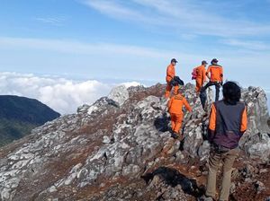 Pencarian 2 Pendaki Asal Jambi Hilang di Gunung Dempo Sumsel Dihentikan