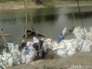 Ini Rencana Pemkab Lamongan Jika Perahu Baja Diangkat dari Bengawan Solo