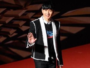 Seorang Perawat Dipecat karena Kantung Infus Bekas Artis Dijual Online