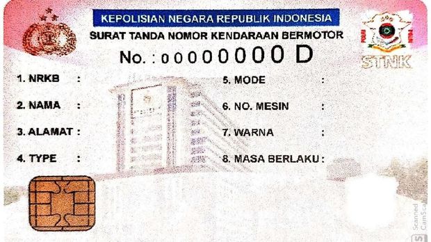 Hasil rekayasa STNK elektronik berbentuk kartu.