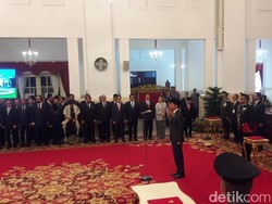Jokowi Resmi Lantik Komjen Idham Azis Jadi Kapolri