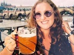 Jasad Backpacker Asal Inggris Ditemukan Mengambang di Laut