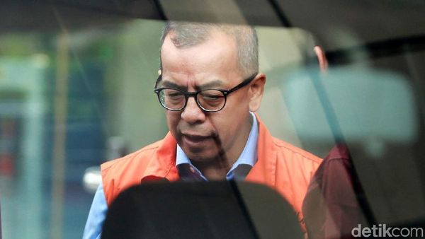 Lagi, Emirsyah Satar Jalani Pemeriksaan KPK