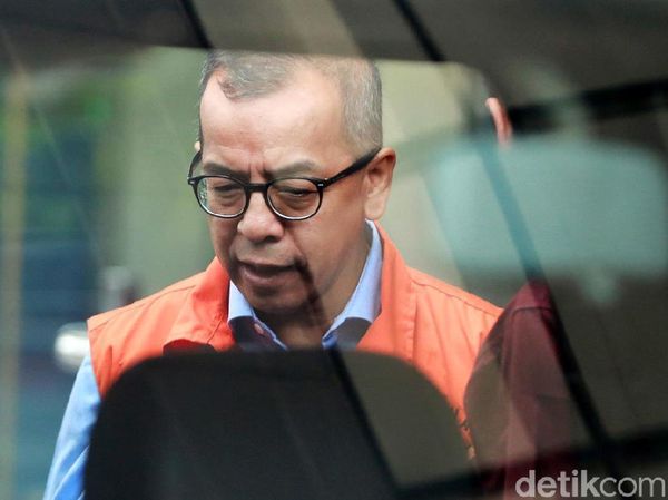 Lagi, Emirsyah Satar Jalani Pemeriksaan KPK