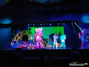 Yuk Bunda Ajak Si Kecil Ketemu Karakter Pinkfong di Trans Studio Bandung