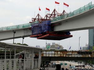 Menhub Ingin Ongkos LRT Bisa Kompetitif