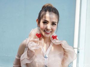 Cerita Bella Shofie Ingin Ikutan Paris Fashion Week