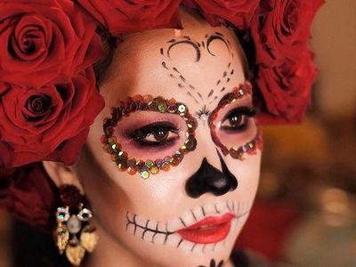 Gaya Artis Indonesia di Pesta Halloween, Jadi Atta Halilintar sampai Syahrini