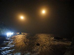 Helikopter Penyelamat Jatuh Saat Bawa Nelayan Terluka, 7 Orang Hilang