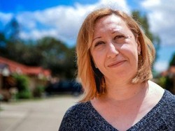 Dokter & Insinyur Jadi Sopir Taksi, Perjuangan Migran Baru Dapatkan Pekerjaan di Australia