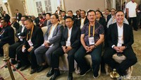 Para calon Ketum PSSI itu akan bersaing guna memperebutkan suara para voters (pemilik suara) supaya bisa memimpin sepakbola Indonesia untuk jadi lebih baik ke depannya.