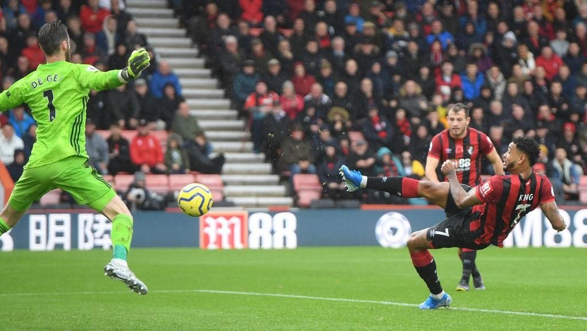 Bournemouth unggul 1-0 atas Manchester United di babak pertama (Foto: Mike Hewitt/Getty Images)