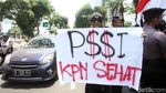 Aksi Menolak Kongres Luar Biasa PSSI