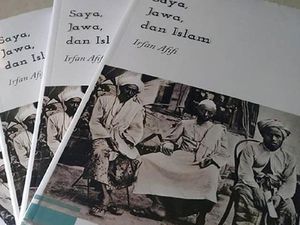 Menjadi Jawa Sekaligus (Ber)Islam