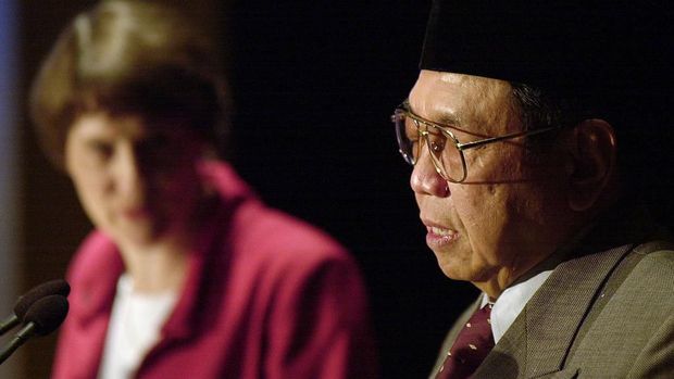 Gus Dur, suami Sinta Nuriyah