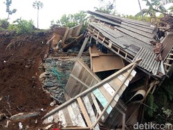 Tanggul Irigasi Jebol Timpa 2 Rumah di Banjarnegara, 1 Orang Tewas