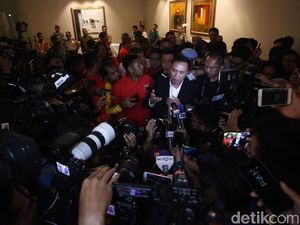 FIFA Harap Sepakbola Indonesia Lebih Maju di Kepemimpinan Iwan Bule FIFA Harap Sepakbola Indonesia Lebih Maju di Kepemimpinan Iwan Bule