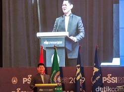 Ketum Komite Olimpiade Indonesia (KOI) Raja Sapta Oktohari turut menyampaikan sambutannya.
