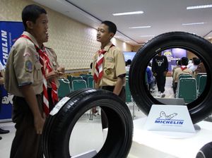 Pelajar Belajar Keselamatan Berkendara